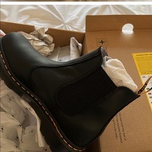 Brand New , never worn , I have box , I unfolded original box . steel toe